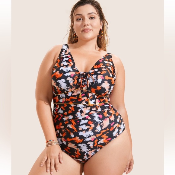 BloomChic Plus Size 4XL Brush Print Ties Tassel One Piece Swimsuit us 26 - Picture 1 of 7